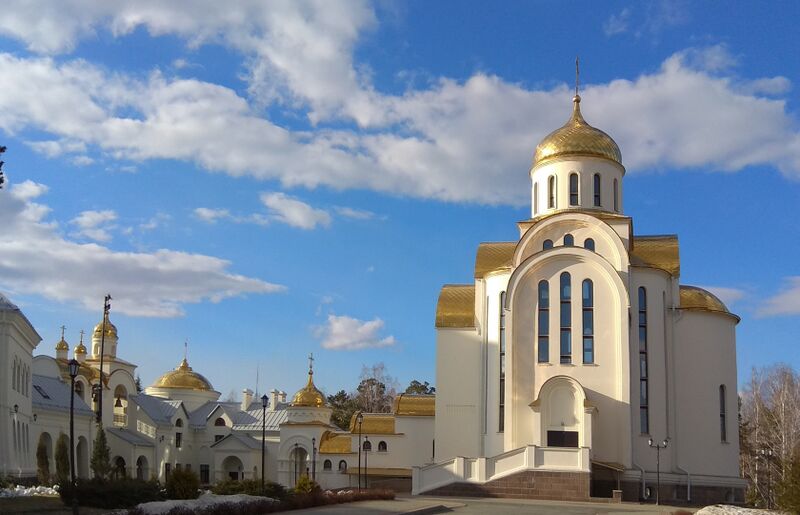 Файл:Церковь Покрова Пресвятой Богородицы в Озёрске. Челябинская область.jpg